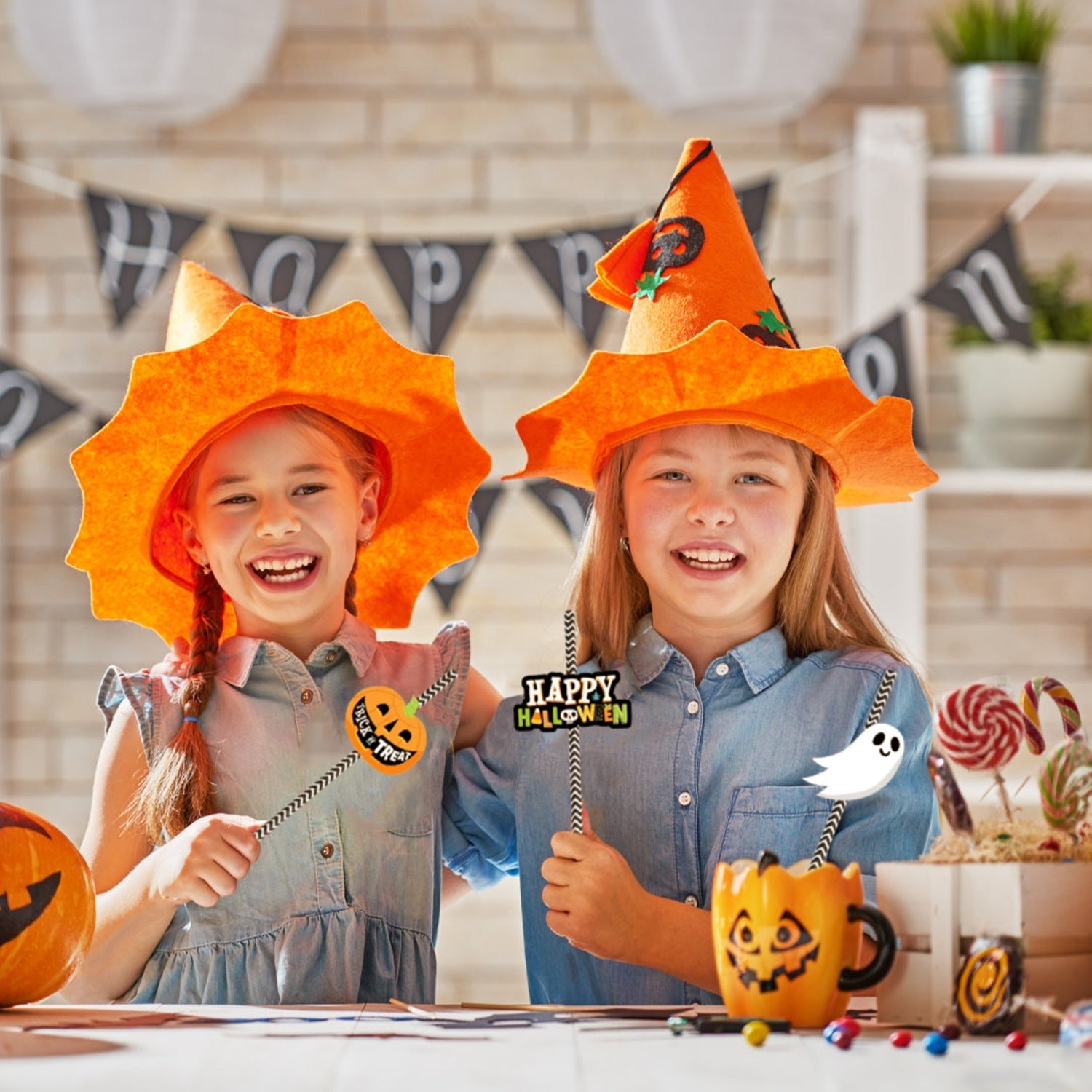 Set Of 25Pcs Halloween Party Striped Decorative Straws Disposable Drinking Straws Paper Straw Decor Happy Halloween Ghost Lantern Black Cat Halloween Party Supplies
